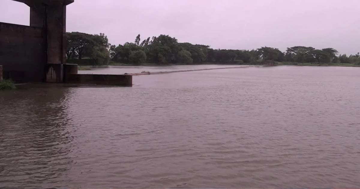อีสาน-ตะวันออก ฝนยังตกหนัก เฝ้าระวังน้ำล้นหนองหาร และ 3 เขื่อน น้ำโขงสูงกว่าตลิ่ง 1.5-2 ม.