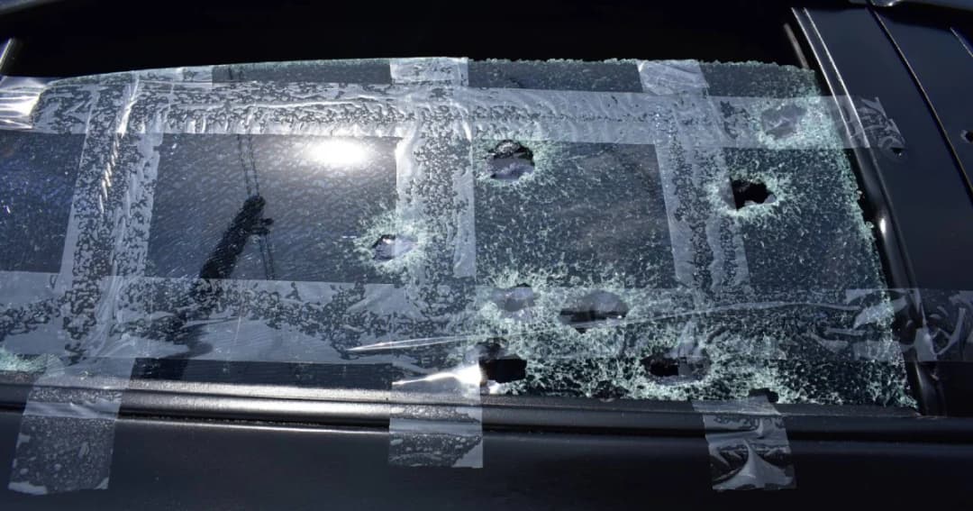 พัทลุงเดือด! ยิงกันรายวัน ประกบยิงถล่มชายวัย 40 ดับคาเก๋ง เพื่อนวิ่งหนีรอด 2 คน