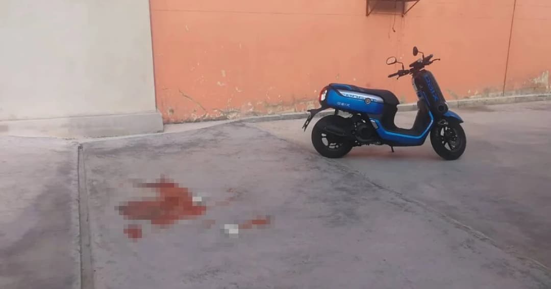 คนร้ายบุกยิงเจ้าของบริษัทรับเหมาก่อสร้างดับต่อหน้าลูกวัย 4 ขวบ