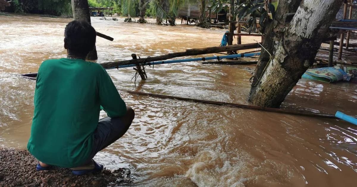 สุโขทัยยังวิกฤต 2 อำเภอ หลังพนังดินกั้นแม่น้ำยมพัง ผู้ว่าฯสุโขทัย ยันเร่งแก้ไข
