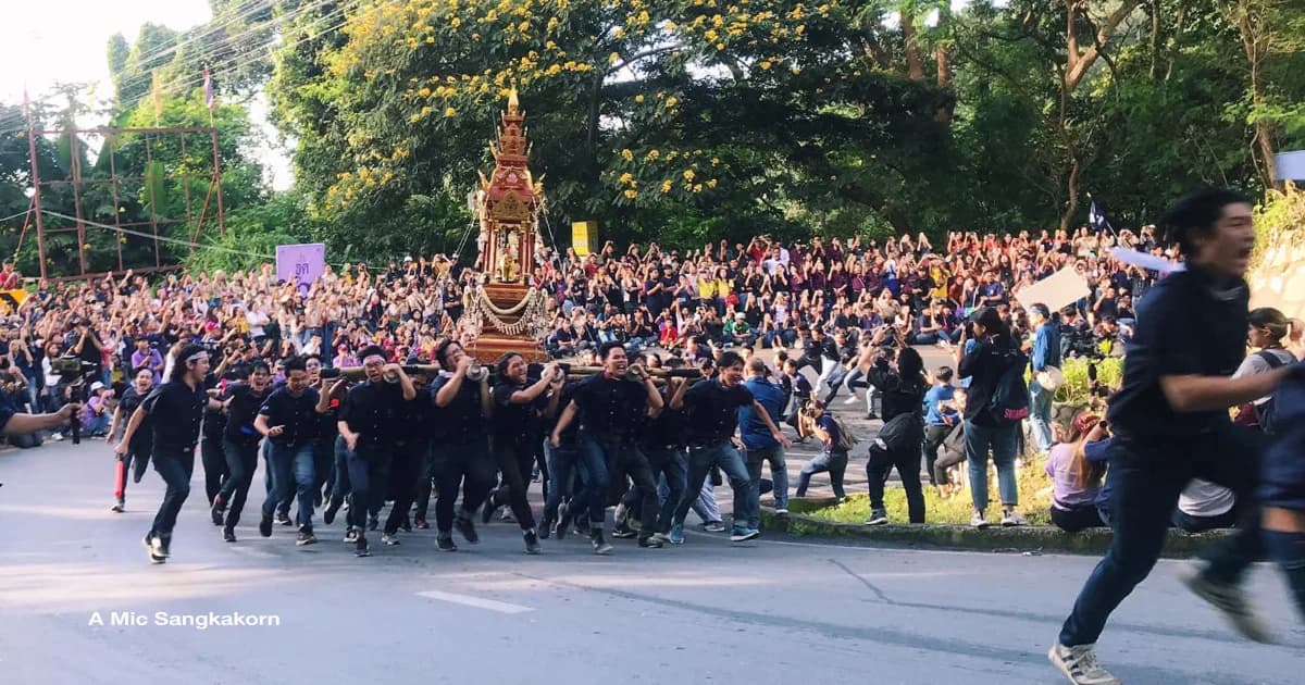 ‘ยิ่งลักษณ์’ โพสต์ให้กำลังใจรุ่นน้องวันรับน้องขึ้นดอยปี 2562