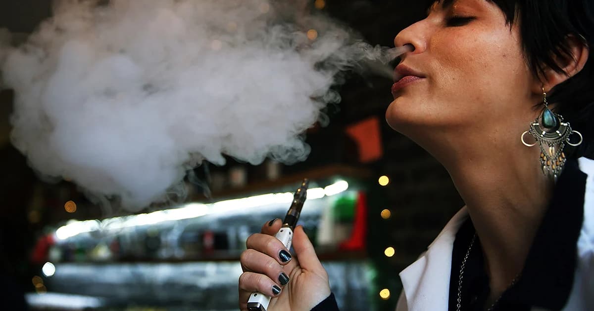 นิตยสาร The Economist ชี้ การแบนบุหรี่ไฟฟ้าอาจส่งผลเสียมากกว่าผลดี