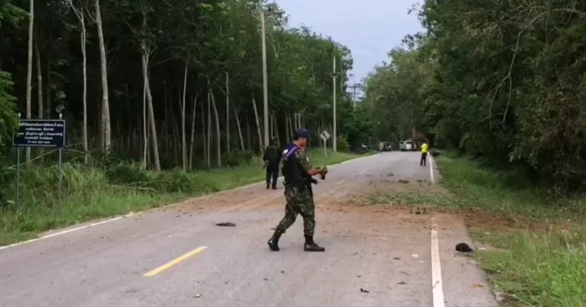 โจรใต้ลอบวางระเบิดชุดคุ้มครองครู อ.โคกโพธิ์ จ.ปัตตานี มีผู้เสียชีวิต 1 ราย