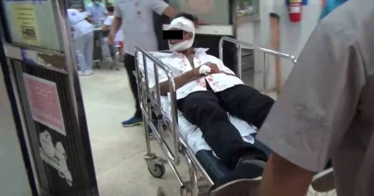 ตีกันได้แม้วันสอบ คว้ามีดไล่ฟันเจ็บหนักกลางสนาม กศน.