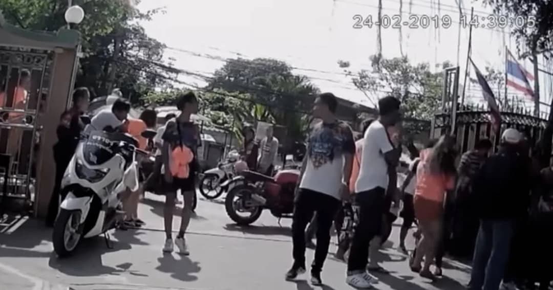 ศาลสั่งจำคุกสูงสุด 19 ปี แก๊งงานบวชวัดสิงห์ รวม16 คน