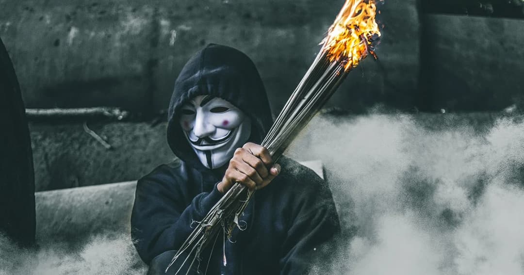 ฮ่องกงเตรียมใช้ กม.ฉุกเฉิน ห้ามสวมหน้ากากชุมนุม