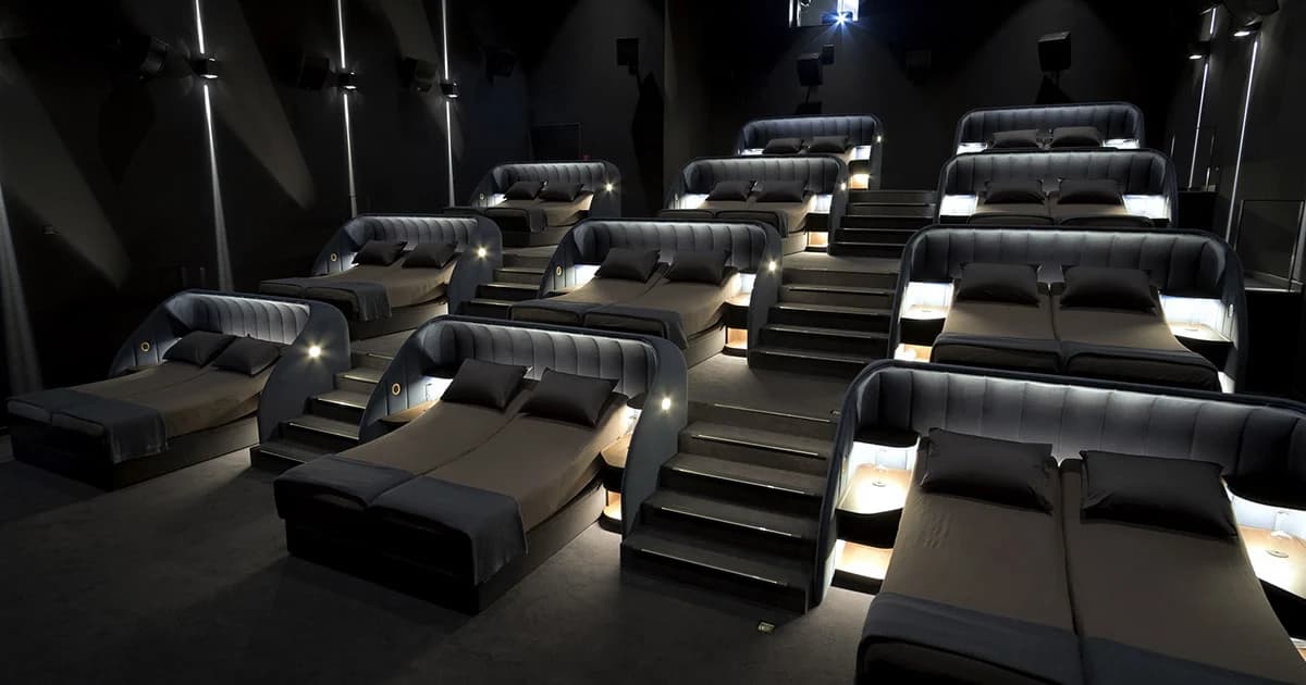 VIP Bedroom โรงหนังแบบนอนสุดชิวในสวิตเซอร์แลนด์