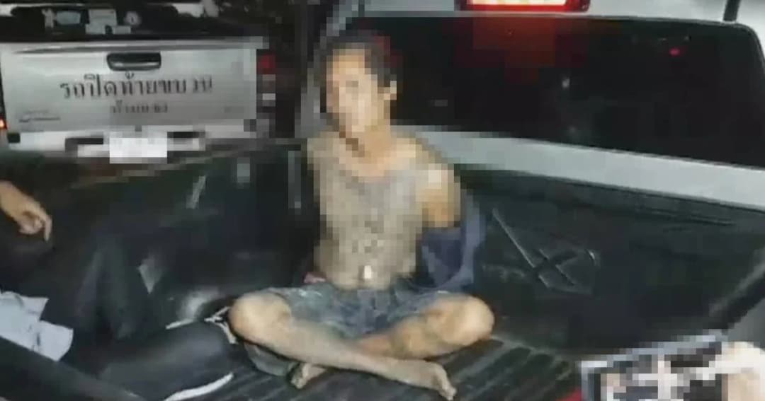 หนุ่มแค้นถูกตบหน้า สู้ไม่ได้ชักมีดแทงอริดับคาที่