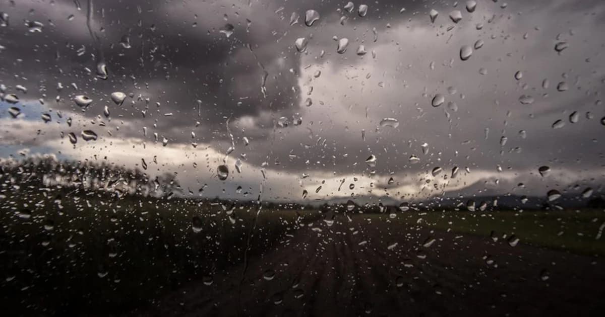 อุตุฯ ประกาศเตือนฉบับที่ 8 ภาคใต้ฝนตกหนัก 15 จังหวัดเสี่ยงน้ำป่าหลาก