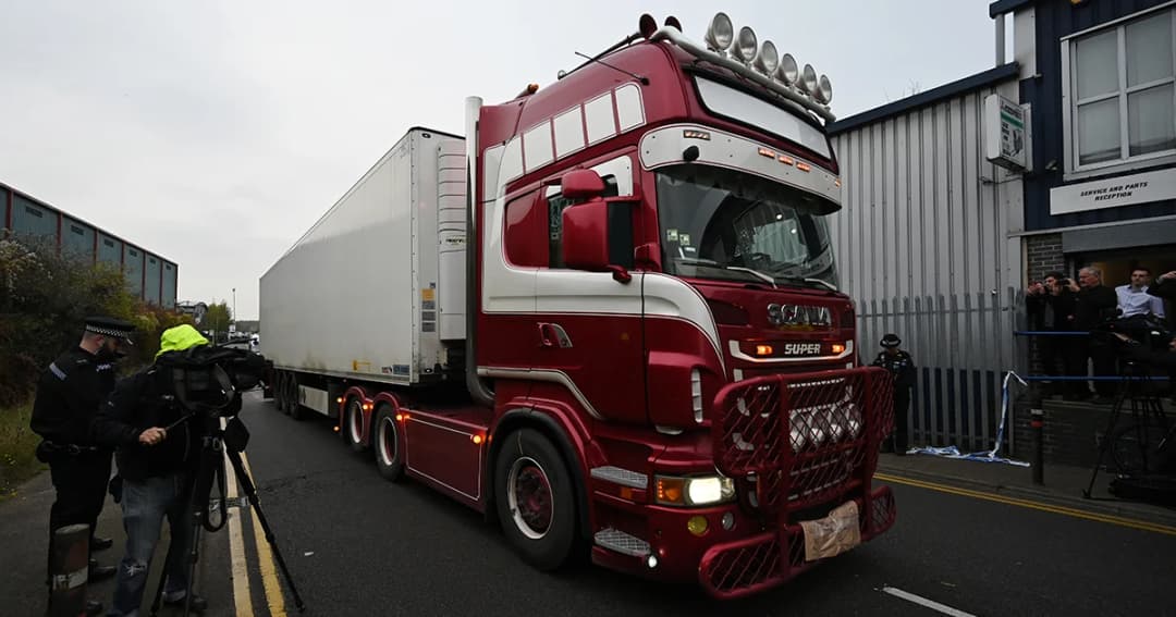 ทั้ง 39 ศพในรถพ่วงคอนเทนเนอร์ที่สหราชอาณาจักร ระบุได้แล้วว่าเป็นชาวจีนทั้งหมด