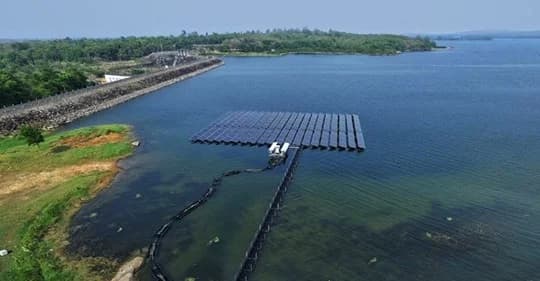 ครม. ไฟเขียว เดินหน้าโครงการโซลาร์ลอยน้ำเขื่อนสิรินธร งบลงทุนกว่า 2 พันล้านบาท