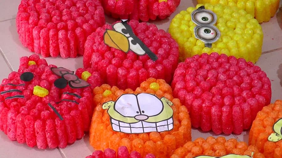 ชายอ้างเป็นตัวแทนลิขสิทธิ์การ์ตูนดัง ยืนยันทำถูกต้อง ขณะที่เหยื่อเข้าแจ้งความเพิ่มอีก 10 ราย