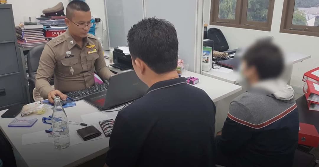 สอบแอดมินเพจคนสนิท “แม่มณี” เผยรับหน้าที่โอนเงินผ่านบัญชี