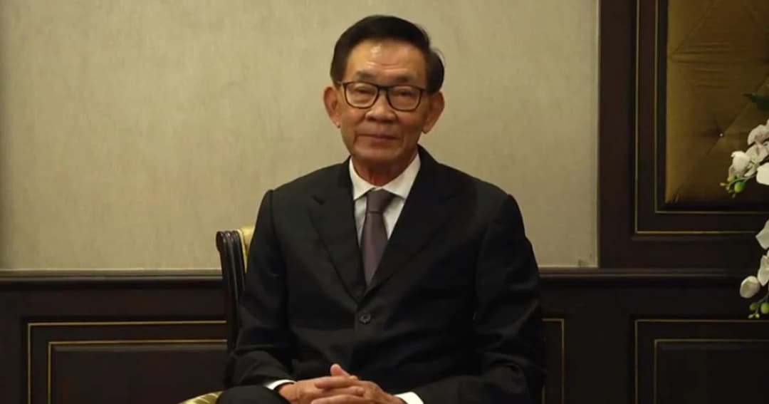 ทำความรู้จัก “ชัช ชลวร” ตุลาการเสียงข้างน้อยคดีหุ้นสื่อ “ธนาธร”