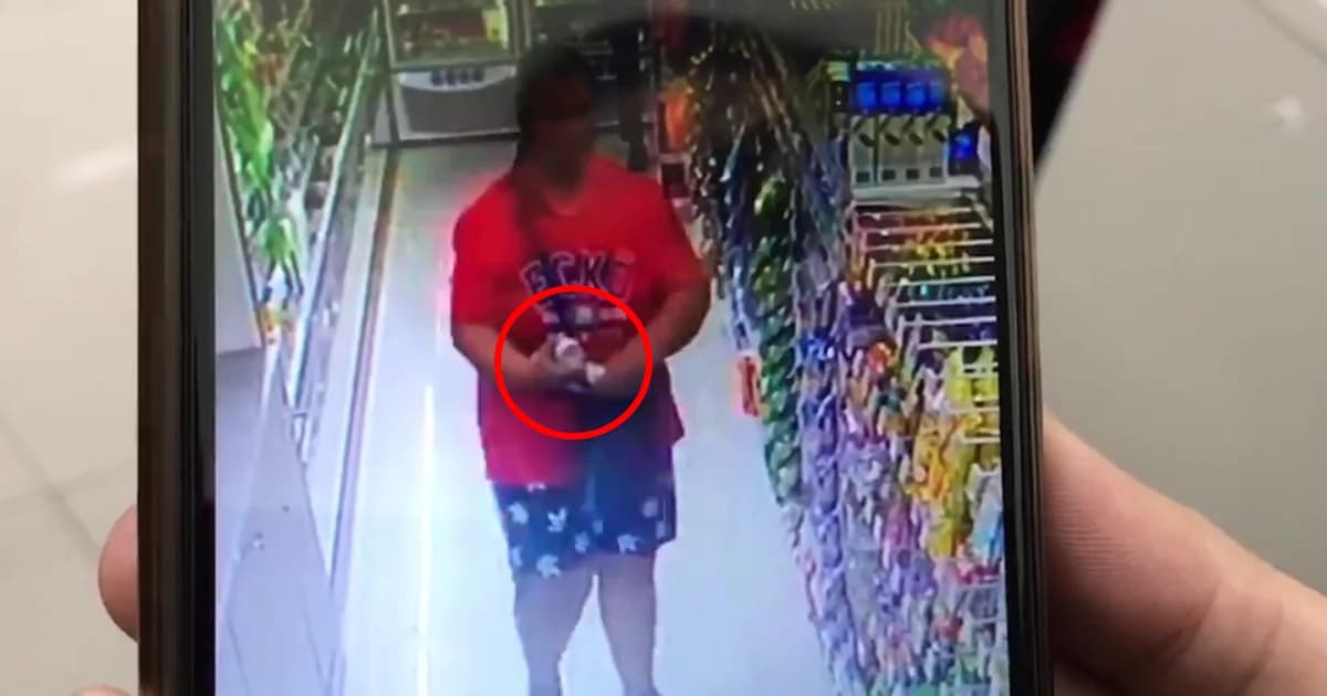 สาวขโมยนมบิ๊กซี โดนจับร้องไห้อยากกินแต่ไม่มีเงิน