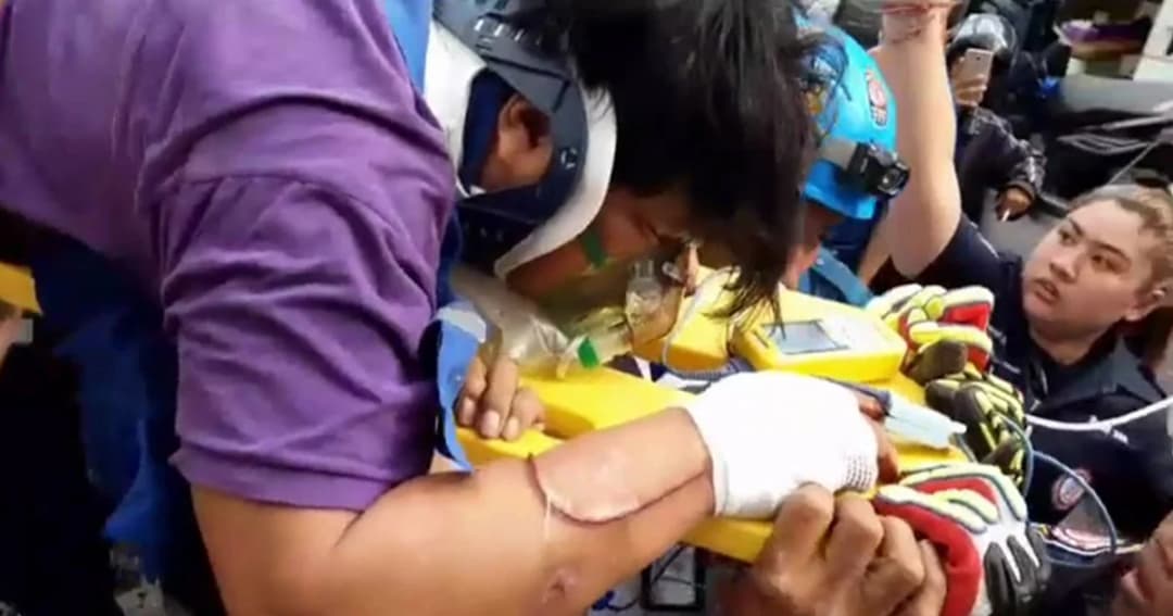 ก.แรงงานเรียกสอบนายจ้างนั่งร้านย่านป้อมปราบฯ ถล่ม 25 พ.ย.นี้