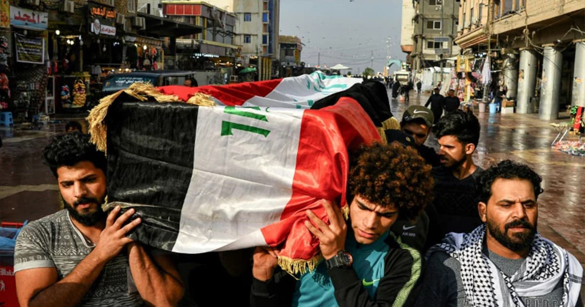 เจ้าหน้าที่ด้านความมั่นคงอิรักใช้กำลังเข้าสลายการชุมนุม จนมีผู้เสียชีวิต 40 รายในวันเดียว