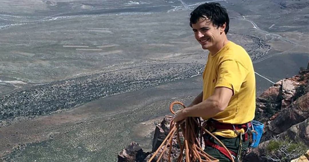 แบรด ก็อบไบรท์ นักปีนเขามือเปล่าตกเขาสูง 300 เมตร ดับที่เม็กซิโก