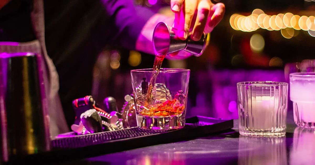 2 วันแรกเทศกาลปีใหม่ สธ. เผยตรวจเลือดผู้ดื่มแล้วขับเกิดอุบัติเหตุพบเกินเกณฑ์ร้อยละ 45