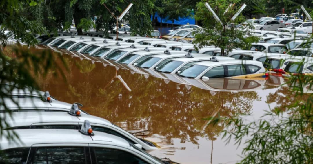 อินโดนีเซียเผชิญน้ำท่วมหนัก เบื้องต้นพบผู้เสียชีวิตแล้ว 29 ราย