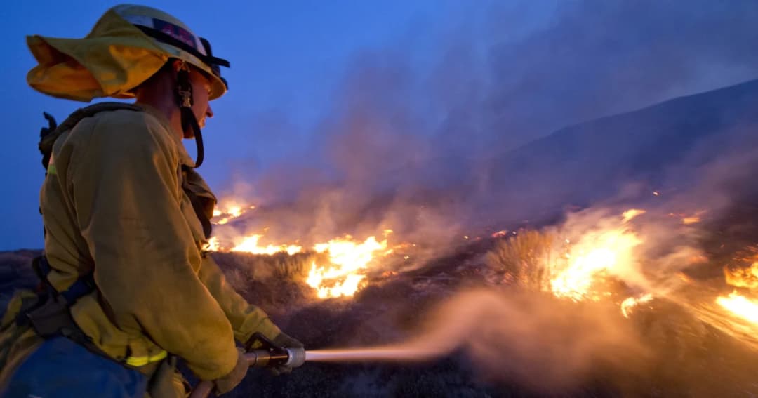 ทีมนักดับเพลิงจากแคลิฟอร์เนีย เตรียมเข้าช่วยปฏิบัติภารกิจดับไฟป่าในออสเตรเลีย