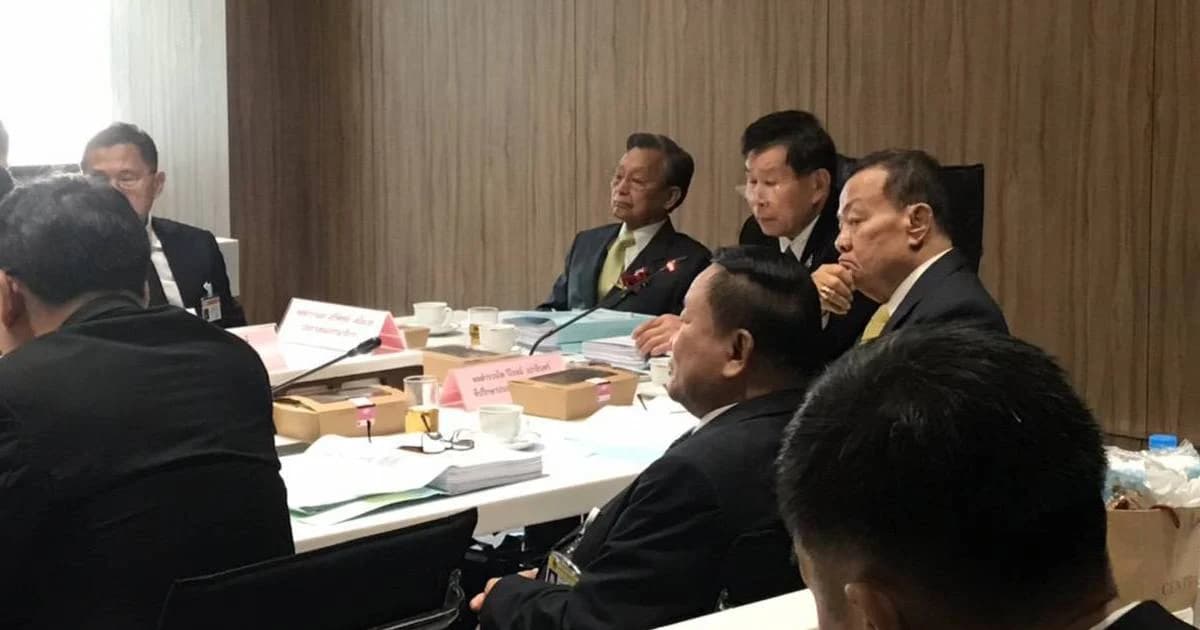 “ชวน” นั่งคุมกมธ.ปราบโกง “มวยคู่เดิม” ยังโต้กันไม่เลิก