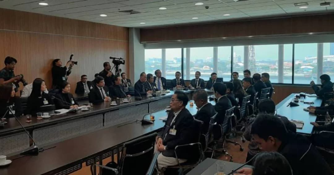 มติฝ่ายค้านไม่ร่วมสังฆกรรมโหวตงบฯ63ใหม่-โยนฝ่ายรัฐบาลรับผิดชอบเอง