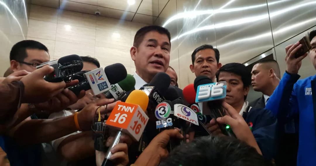 ธรรมนัส ยันไม่ปกป้อง ปารีณา ให้ดำเนินคดีตามที่กฤษฎีการะบุ ฟาร์มไก่เป็นป่า