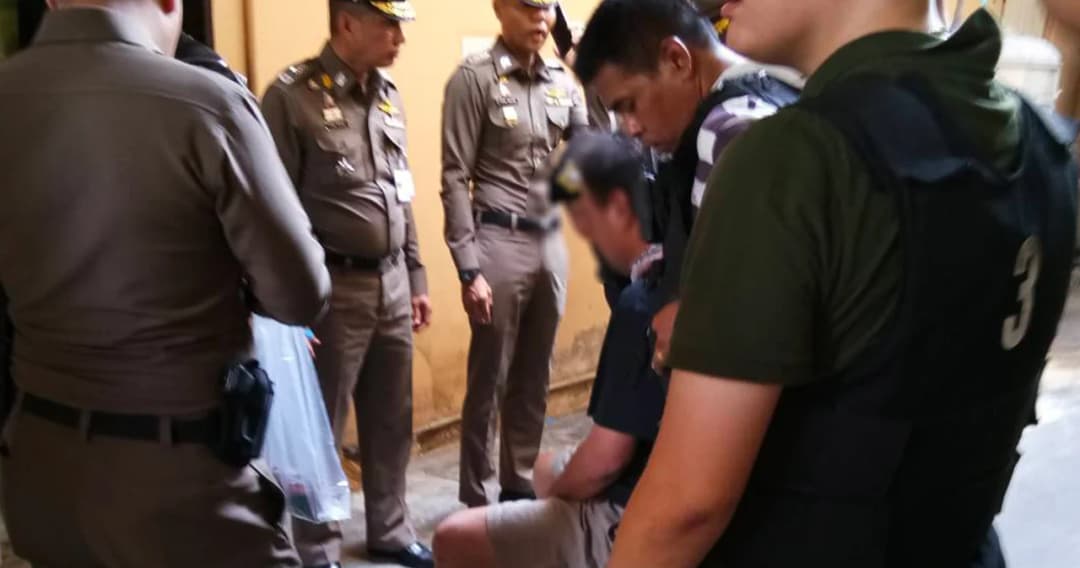 ตร.รวบชายยิงปืนซอยจุฬา10 อ้างเครียดปัญหาเศรษฐกิจ