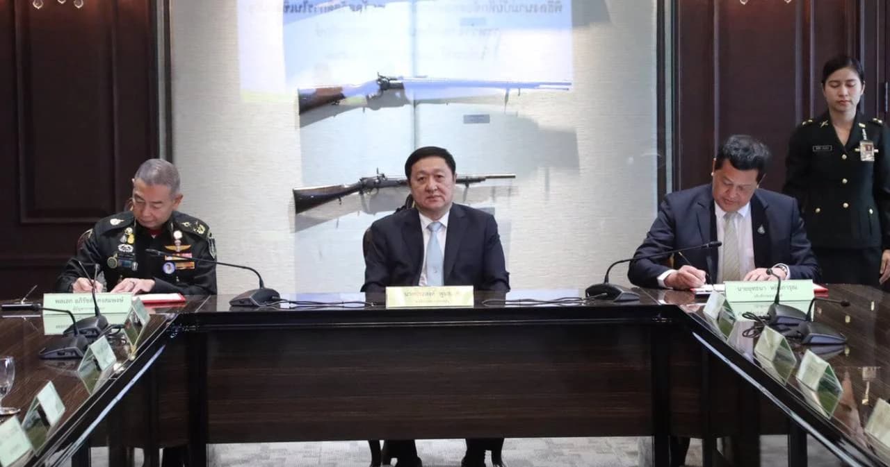 ผบ.ทบ. ทำ MOU กรมธนารักษ์ ล้างธุรกิจทหาร จัดระเบียบสวัสดิการเชิงธุรกิจ ทบ.ใหม่