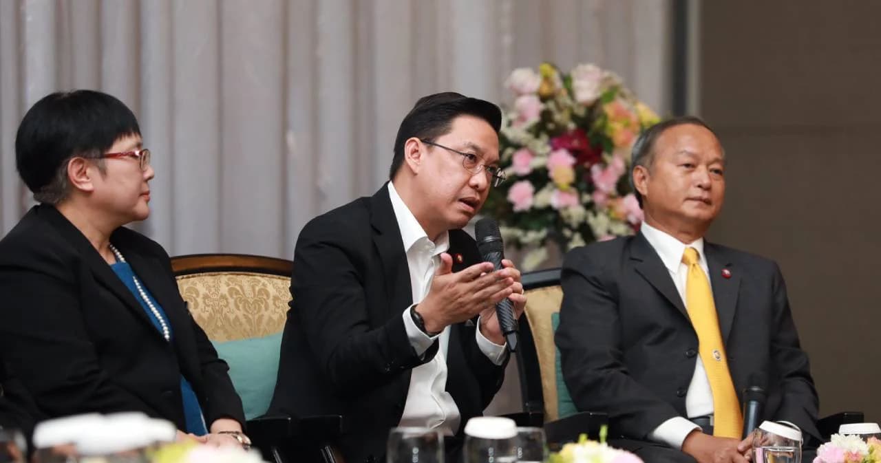 พุทธิพงษ์จัดเวทีระดมความคิดเห็น “รู้เท่าทัน-วางกฎเหล็ก Mass Shooting-สังหารหมู่ซ้ำ บนสื่อทีวี – ออนไลน์”