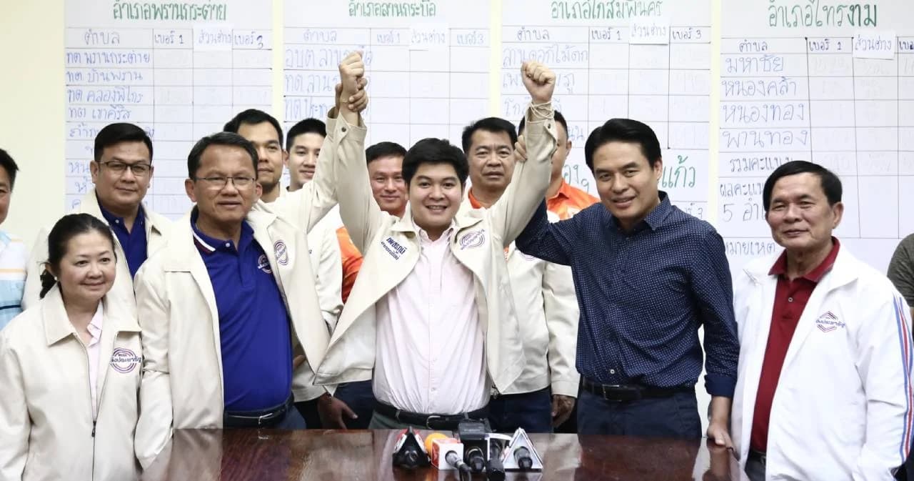 “เพชรภูมิ” ลูกชาย “ไวพจน์” ได้เป็น ส.ส. แกนนำชี้ชนะเพราะ ปชช.เลือกรัฐบาล