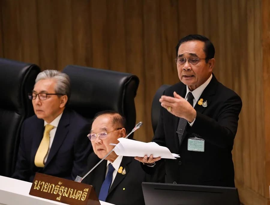 พล.อ.ประยุทธ์ ชี้แจงฝ่ายค้านทุกประเด็นย้ำวันนี้มาด้วยความยินดี