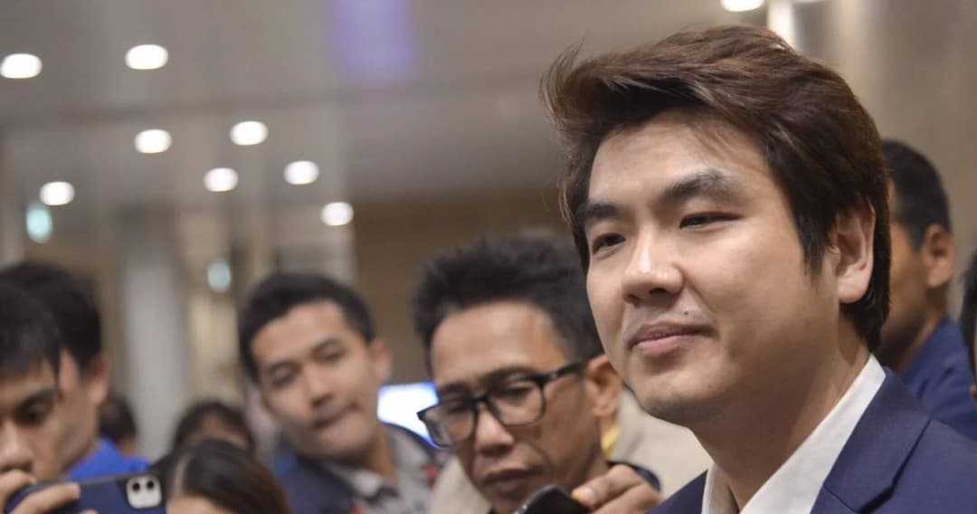 ปิยบุตรผิดหวังพรรคถูกยุบ ส.ส.ย้ายหนีทันที – ที่เหลือถูกทาบทามให้หัวละ 23 ล้าน