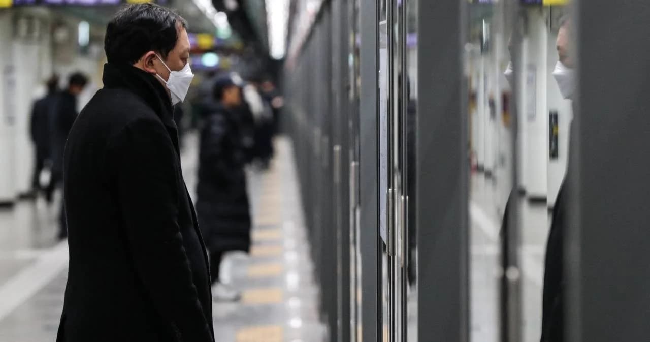 เกาหลีใต้ยอดผู้ติดเชื้อโควิด-19 ทะลุเกิน 2,000 คน เสียชีวิต 13 ราย