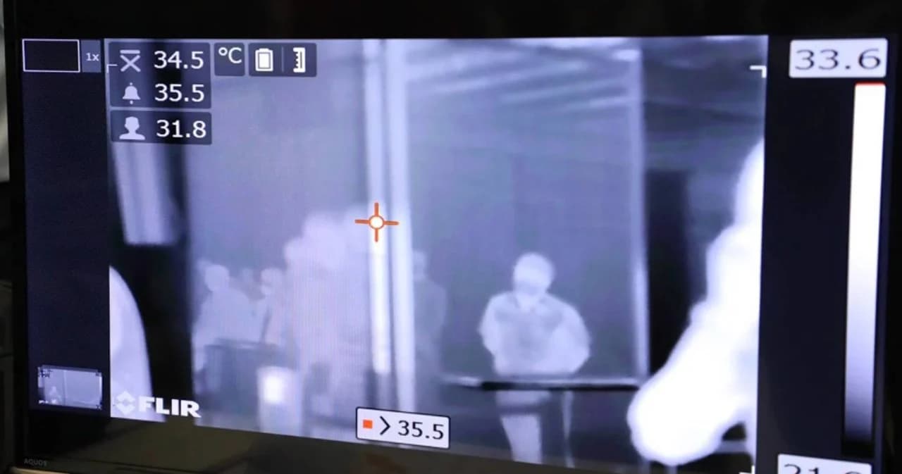 สตม.เผย “ผีน้อย” ทยอยกลับไทยแล้ว พบมีไข้ 2 คน สั่งกักตัวที่บ้านอีก 5 คน