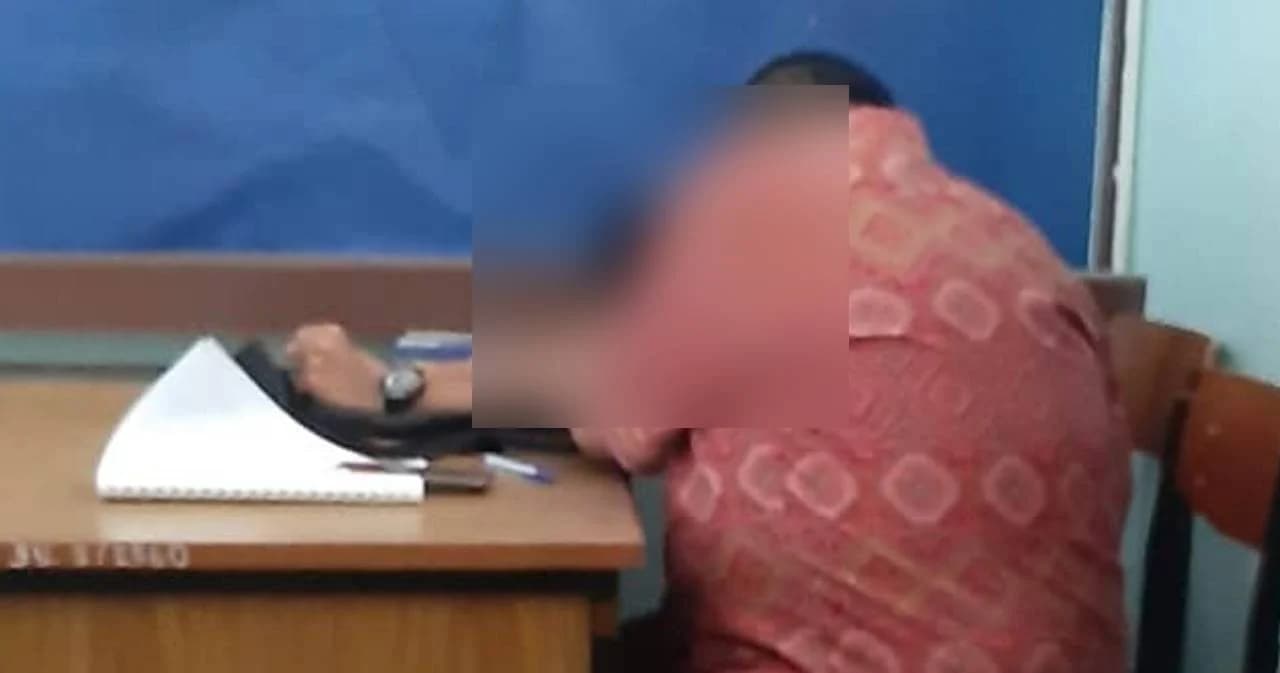 สพฐ.เขต 9 สั่งสอบครูหื่นโรงเรียนดังนครปฐม อนาจารนักเรียนชายเพื่อแลกเกรด