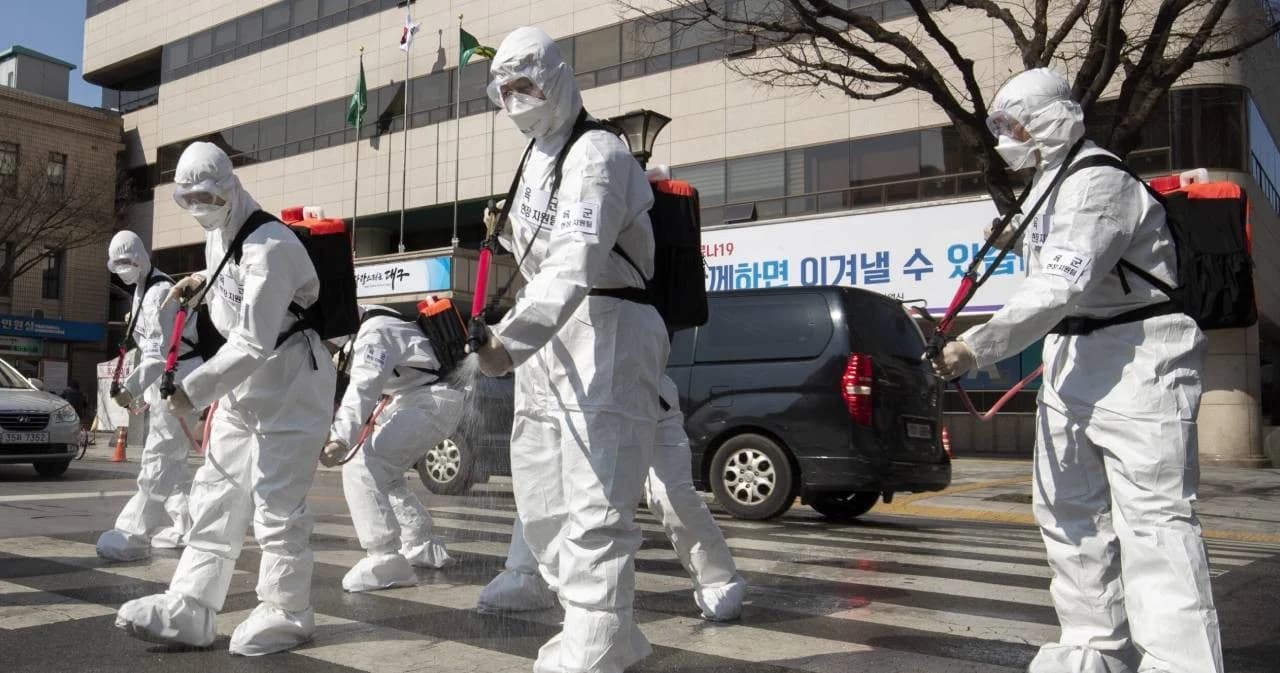 เกาหลีใต้ประกาศสงครามกับไวรัสโควิด-19 ยอดผู้ติดเชื้อล่าสุด 5,328 คน