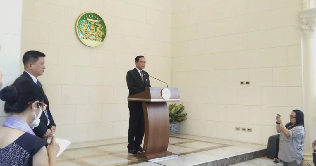 นายกฯ ไม่ให้ “ผีน้อย” จากแหล่งแพร่ไวรัสโควิด-19 กักตัวเองที่บ้าน