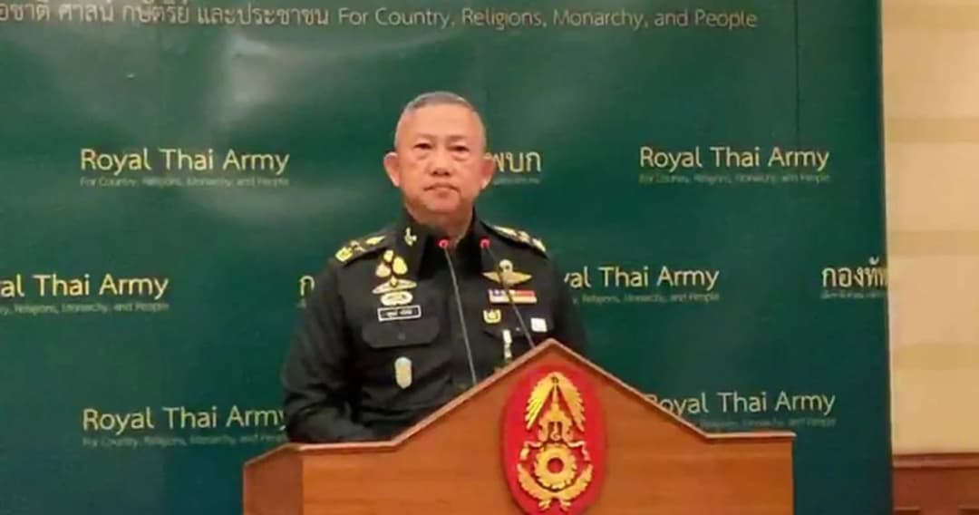 เจ้ากรมสวัสดิการ ทบ. ติดเชื้อรายแรกของกองทัพ กักผู้เสี่ยงสูง 36 นาย เฝ้าระวัง 60 ราย