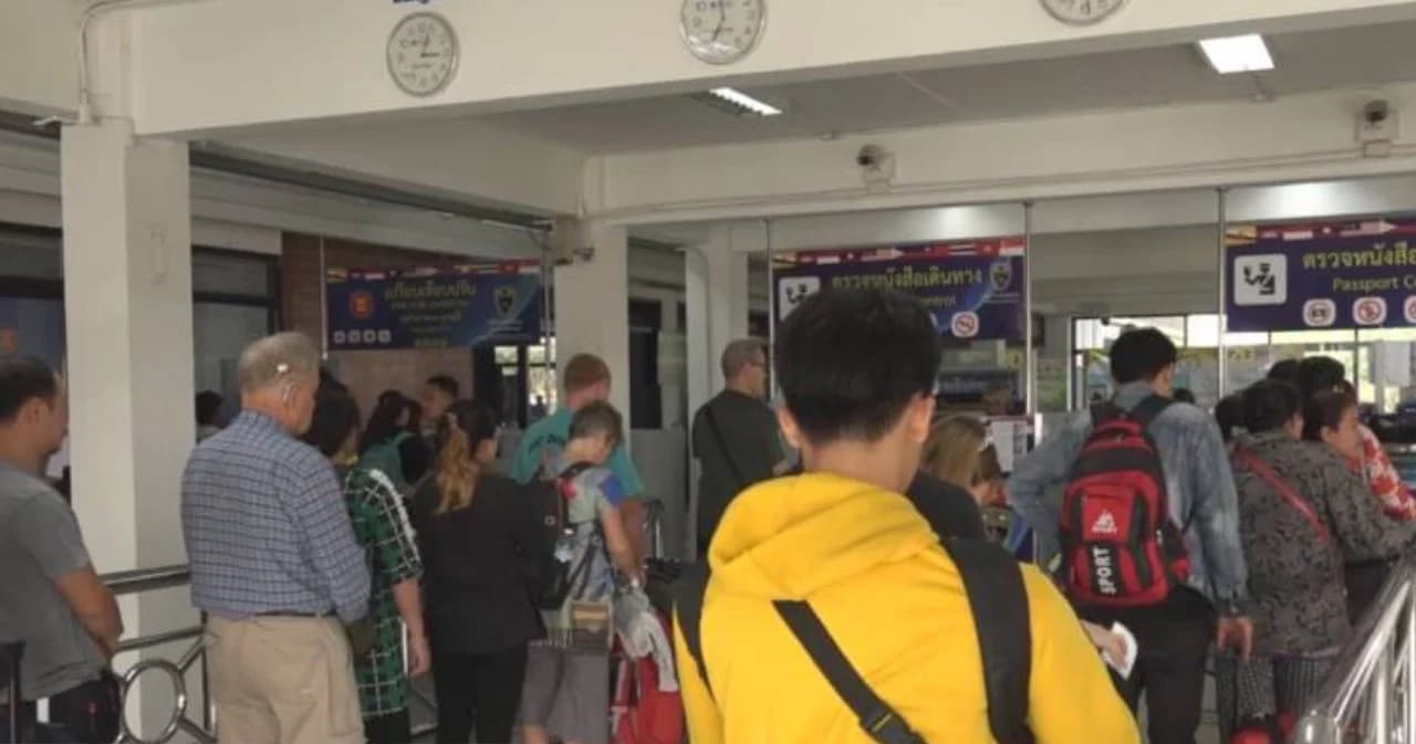 กท.มหาดไทย ร่อนหนังสือถึงผู้ว่าฯ ชายแดนทุกจังหวัด ปิดด่าน-จุดผ่อนปรน ควบคุมคนเข้าเมือง