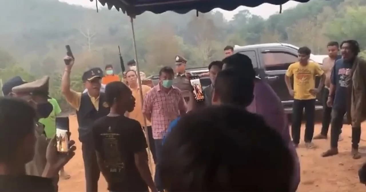 กระทืบสารวัตรกำนัน ไม่พอใจถูกห้ามจัดงานเลี้ยงเพราะไม่ป้องกันโควิด