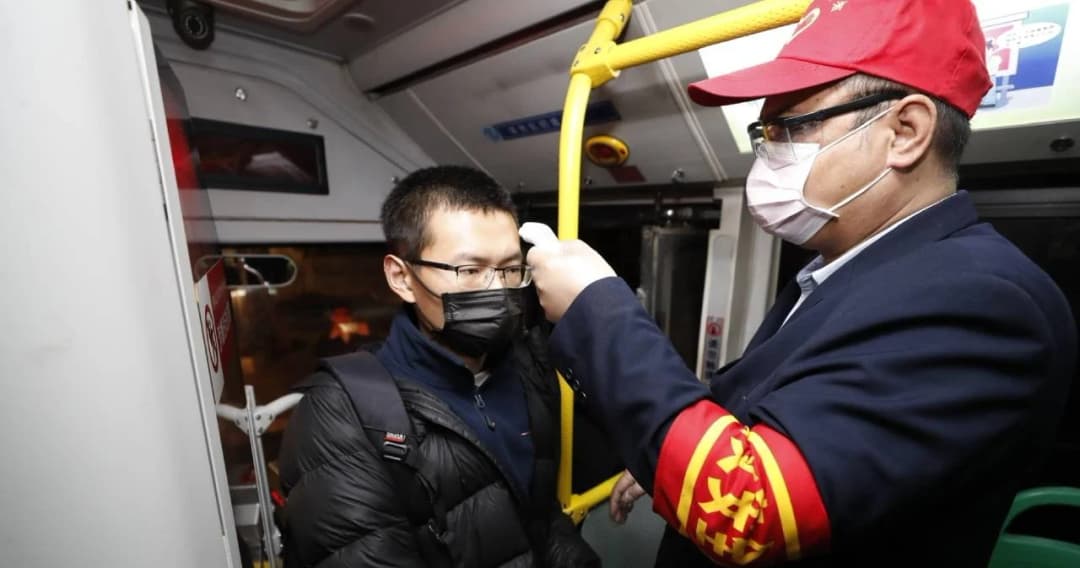 จีนยืนยันไม่ผ่อนปรนมาตรการคุมไวรัส แม้ยกเลิกข้อบังคับห้ามเดินทาง