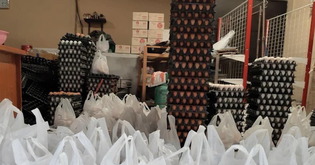 งดส่งออกไข่ไก่ชั่วคราวให้คนไทยกินก่อน ไล่จับขายเกินราคา โทษสูงสุดคุก 7 ปี