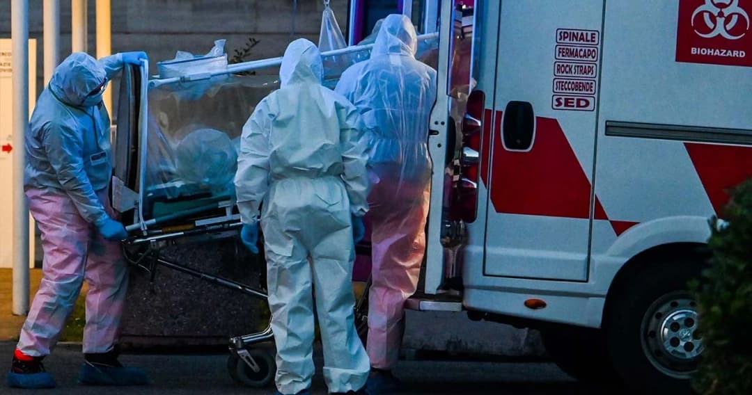 อิตาลีวิกฤตพบผู้เสียชีวิตจากโควิด-19 ในหนึ่งวันมากกว่า 900 ราย