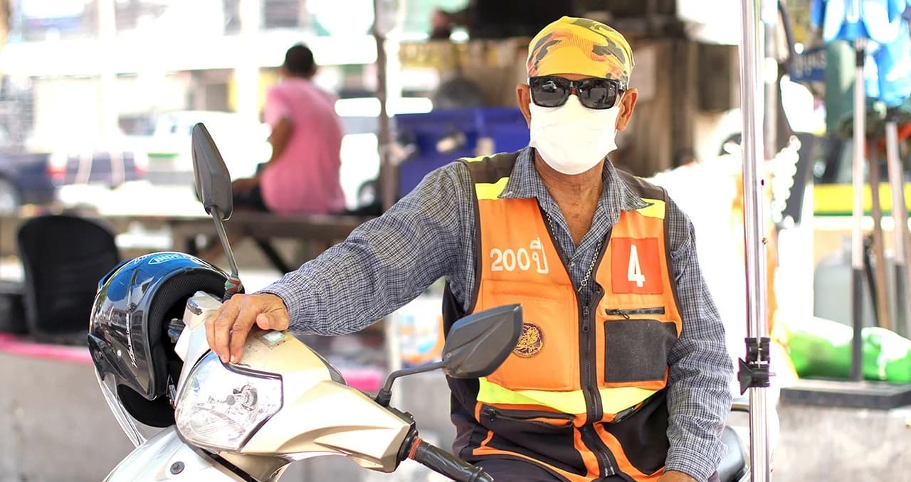 วินมอเตอร์ไซค์กลุ่มเสี่ยง COVID-19 พร้อมทำตามนโยบายรัฐหากต้องหยุดวิ่งจริง