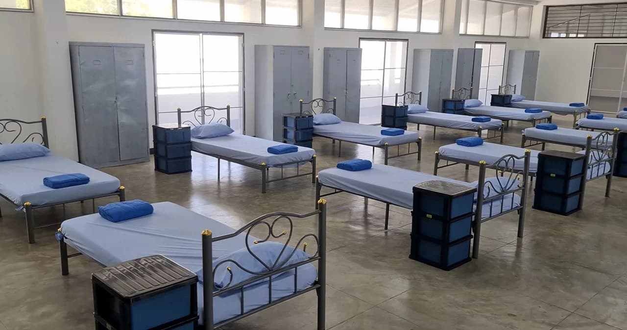 ทัพเรือเตรียม รพ.สนาม รองรับ 320 เตียง พร้อมรับโควิดระบาด ระยะ 3