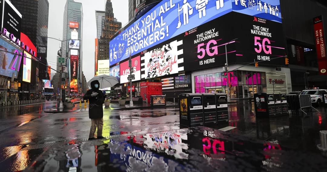 สหรัฐฯ ยอดดับโควิด-19 ทะลุ 14,000 คน วันเดียวเสียชีวิตกว่า 1,858 คน