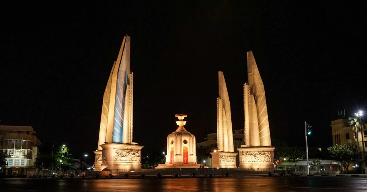 เพจพรรคการเมืองดีฯ แจงพรรคการเมือง-ส.ส. บริจาคช่วยผู้ประสบภัยต้องไม่เกินกม.กำหนด