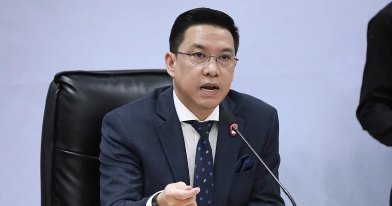 พุทธิพงษ์ ขอเวลาอีก 3 วัน ได้ข้อสรุปเจรจาค่ายมือถือลดค่าโทร 30% ทุกระบบ